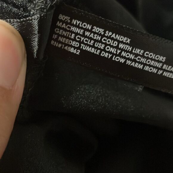 Torrid curve black leggings size 3X #737 - Picture 2 of 2